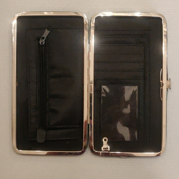 Wallet - Picture 3 of 3